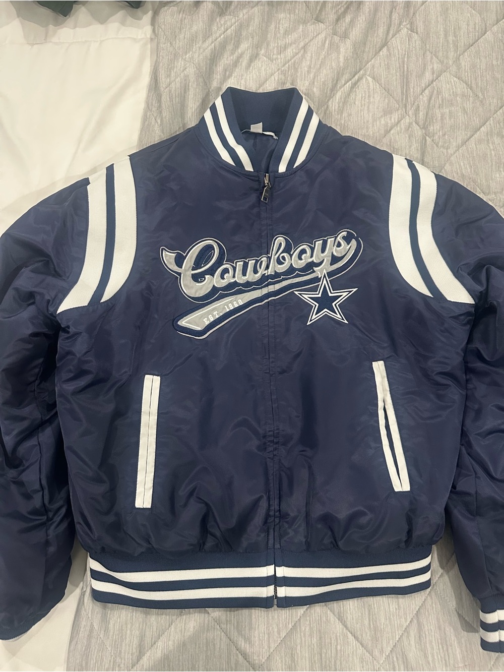 Wear by Erin Andrews Womens NFL Dallas Cowboys Full Zip Bomber Jacket Navy Small